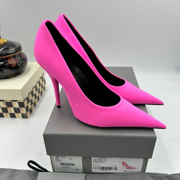 Women’s Balenciaga XL pointed toe pumps size 38 made in Italy - Picture 1 of 8